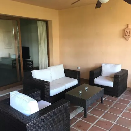 Apartment El Real De El Campanario Estepona
